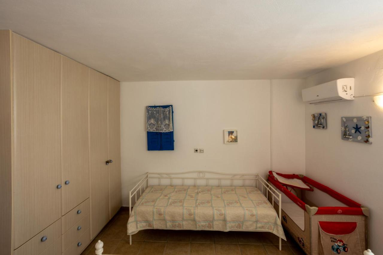 Irilena'S Guest House Faros  Exterior photo